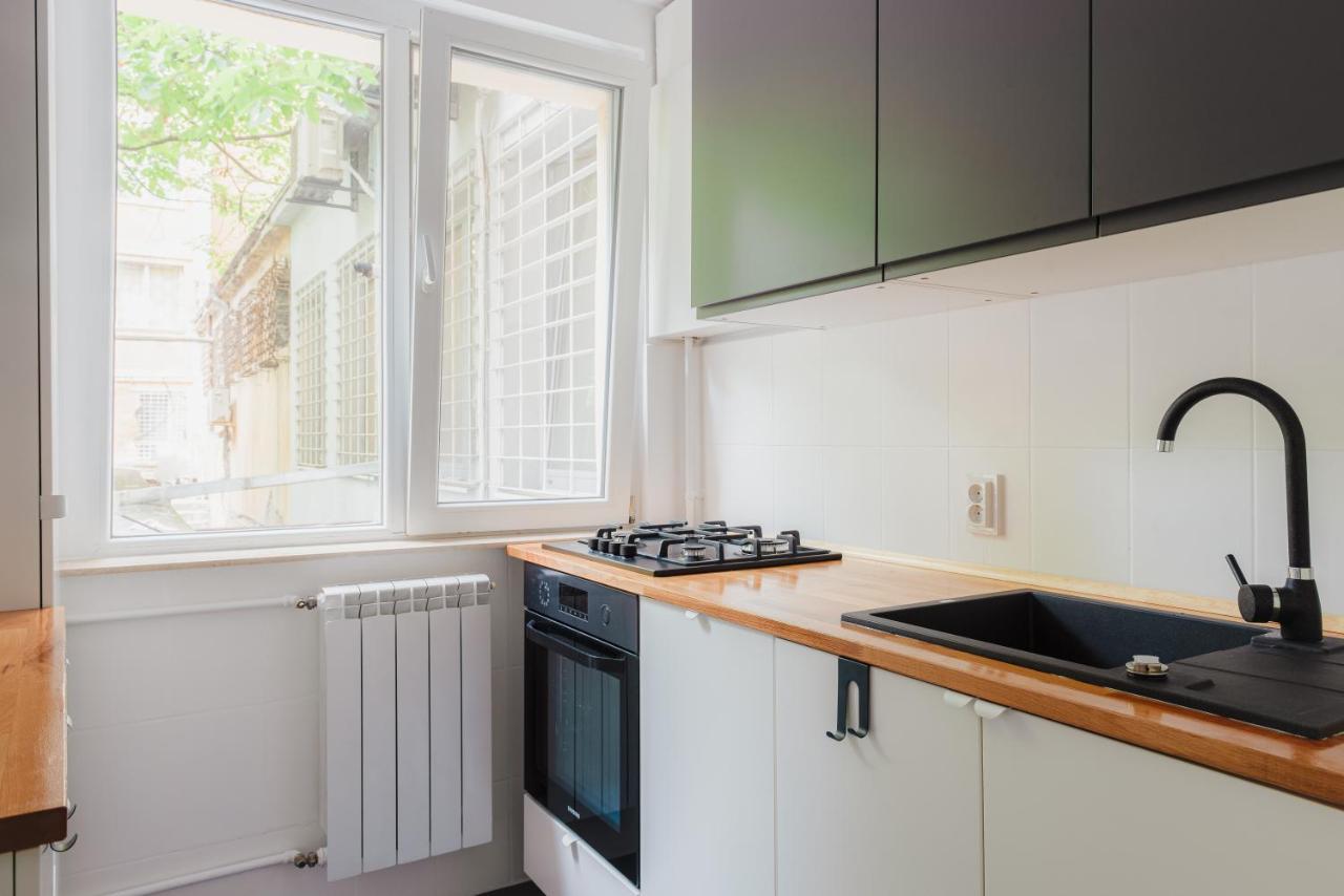 Cozy Apartment Ultracentral Universitate Square บูคาเรสต์ ภายนอก รูปภาพ