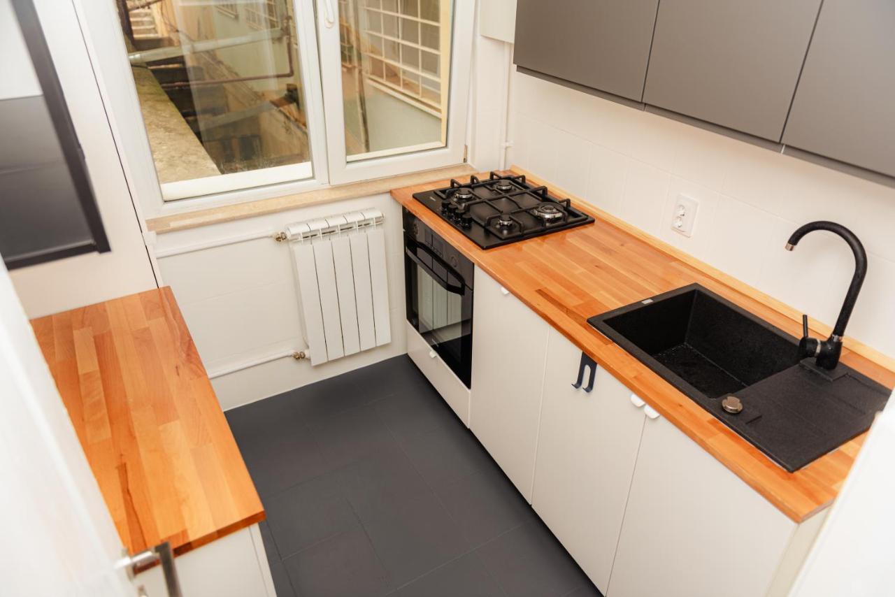 Cozy Apartment Ultracentral Universitate Square บูคาเรสต์ ภายนอก รูปภาพ